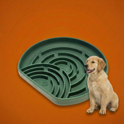 Silicone Slow Feeder for dogs to enrich their minds reduce anxiety and bloating 