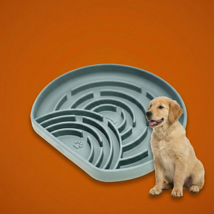 Silicone Slow Feeder for dogs to enrich their minds reduce anxiety and bloating 