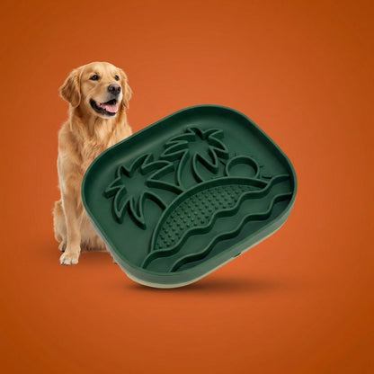 Silicone Slow Feeder for dogs to enrich their minds reduce anxiety and bloating 