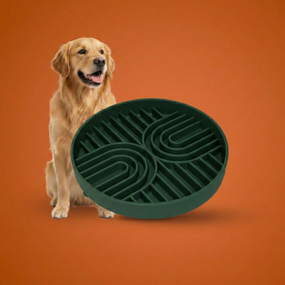 Silicone Slow Feeder for dogs to enrich their minds reduce anxiety and bloating 